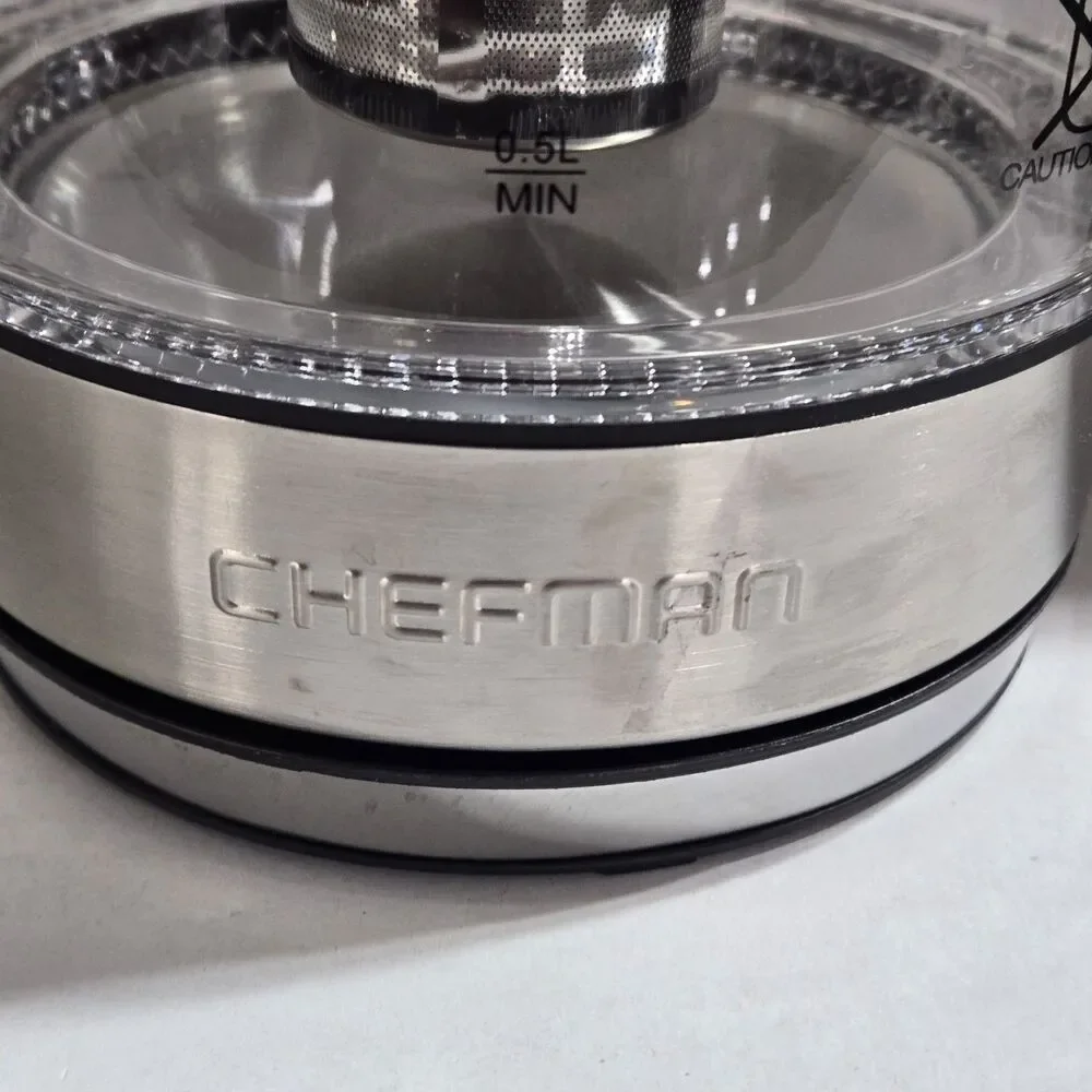 Chefman 1.8L cordless glass electrical kettle removable tea infuser included